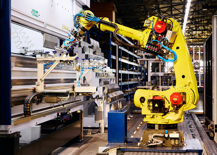 Pressopiegatura robotizzata